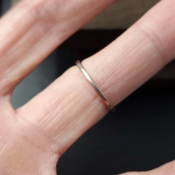 Size 5.5 Silver & Copper Tone Purple Round Cubic Zirconia Halo Ring - Picture 3 of 7